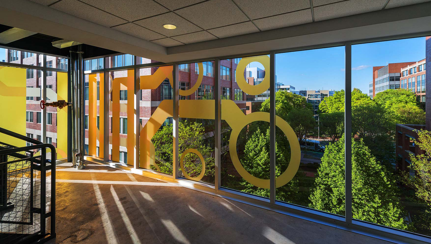 Kendall Square Center Environmental Graphics