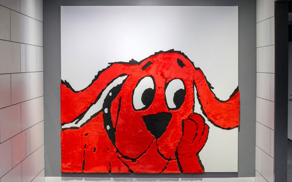 Scholastic HQ Clifford Fluffy Wall Art