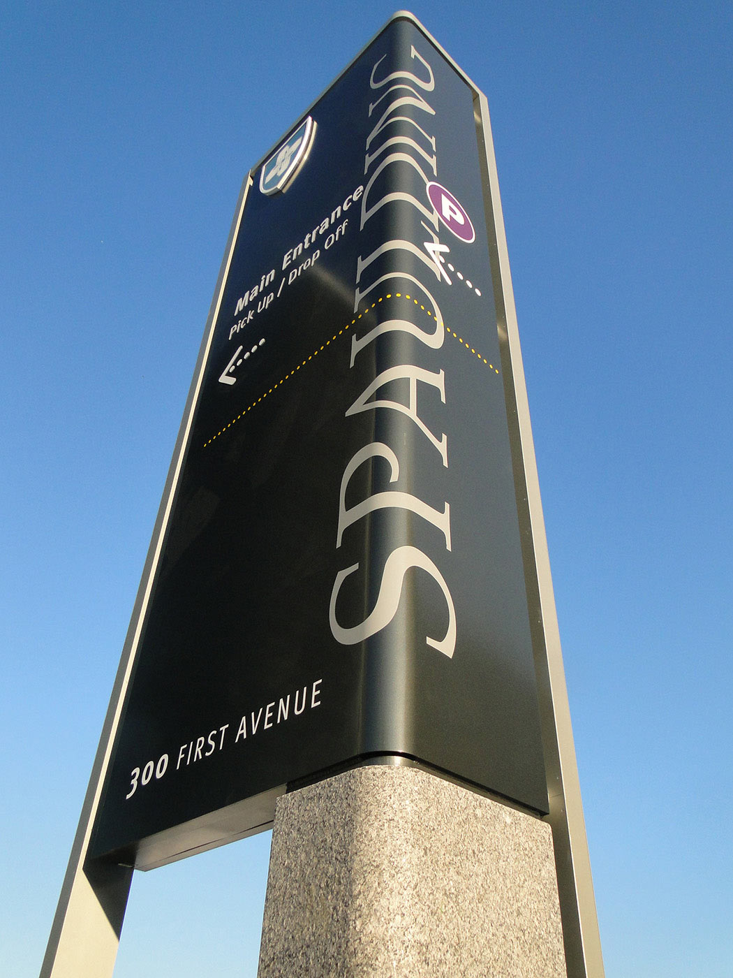 Spaulding Hospital Wayfinding Pylon